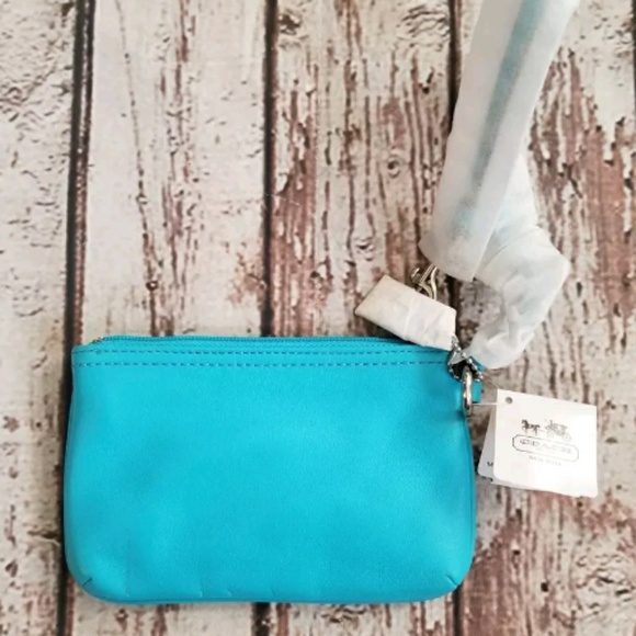 *sold*Coach Legacy Wristlet Robin Blue - Picture 2 of 4